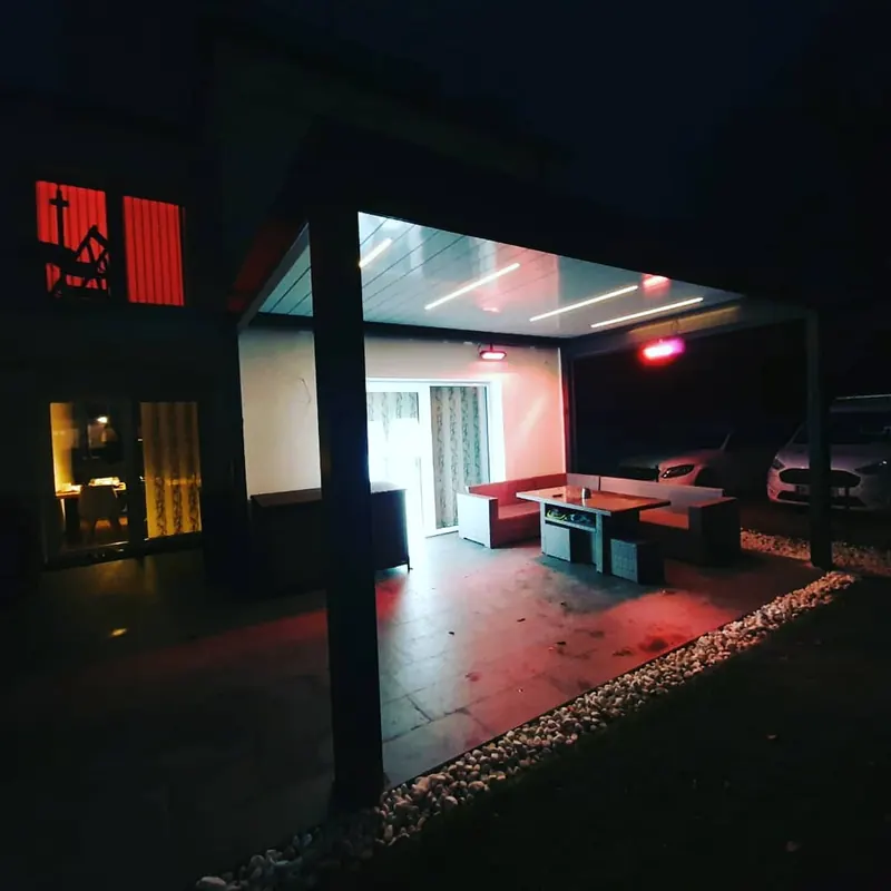 Pergolamarkise für Garten/Terrasse - RolloMax Referenz in Wien
