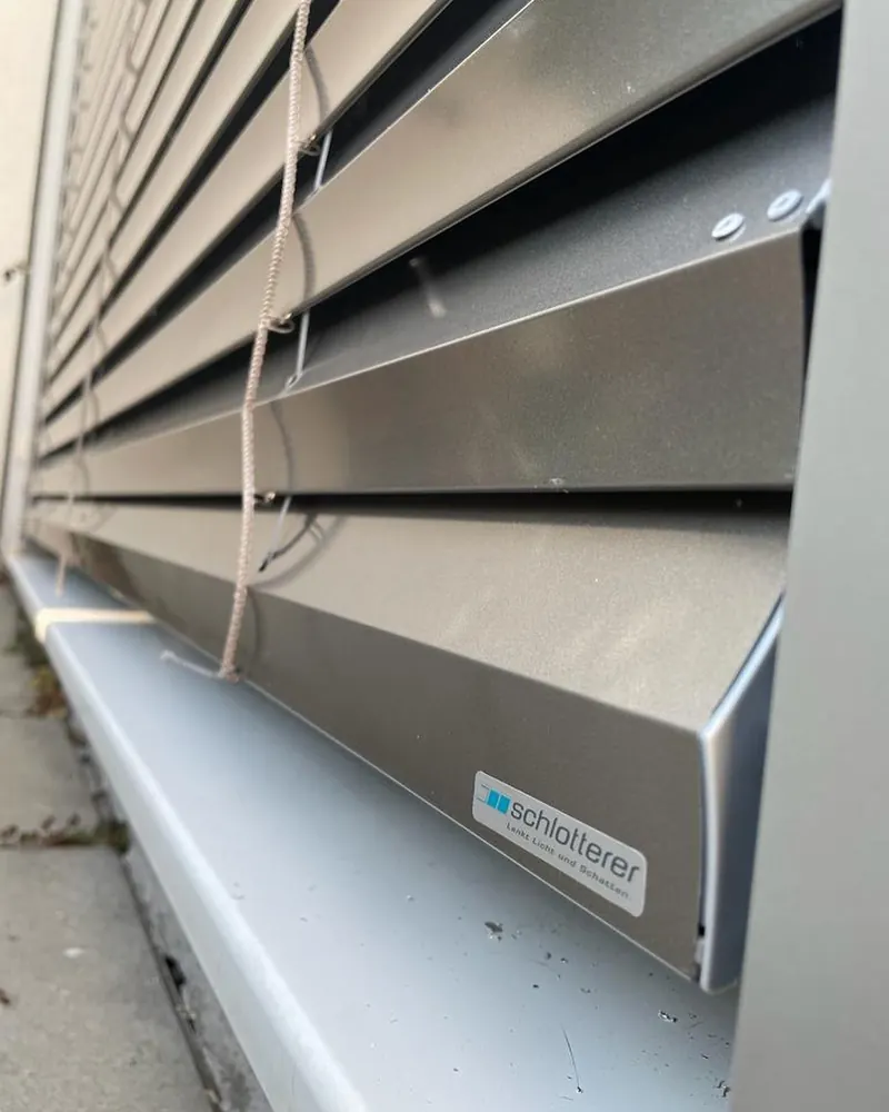 Schlotterer Vorbau Raffstore Z-70 - RolloMax Referenz in Wien